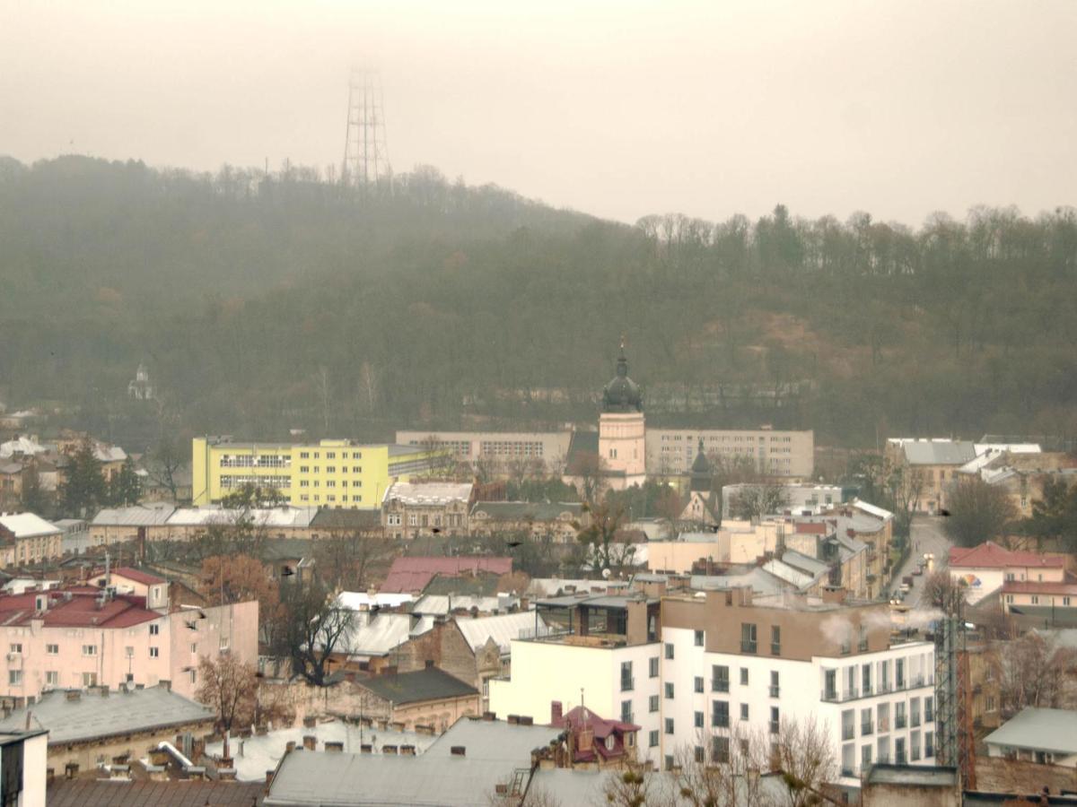Apart Hotel Sweet Home Lviv Bagian luar foto