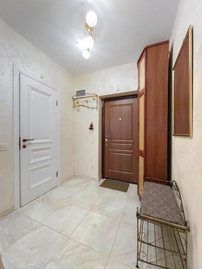 Apart Hotel Sweet Home Lviv Bagian luar foto